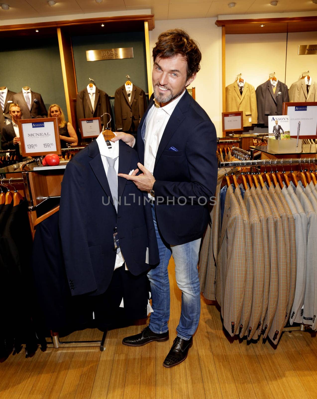 Tobey Wilson,  Anson's late-night shopping event invited to the first Maenner evening on the Moenckebergstraße in Hamburg ,16.04.2015