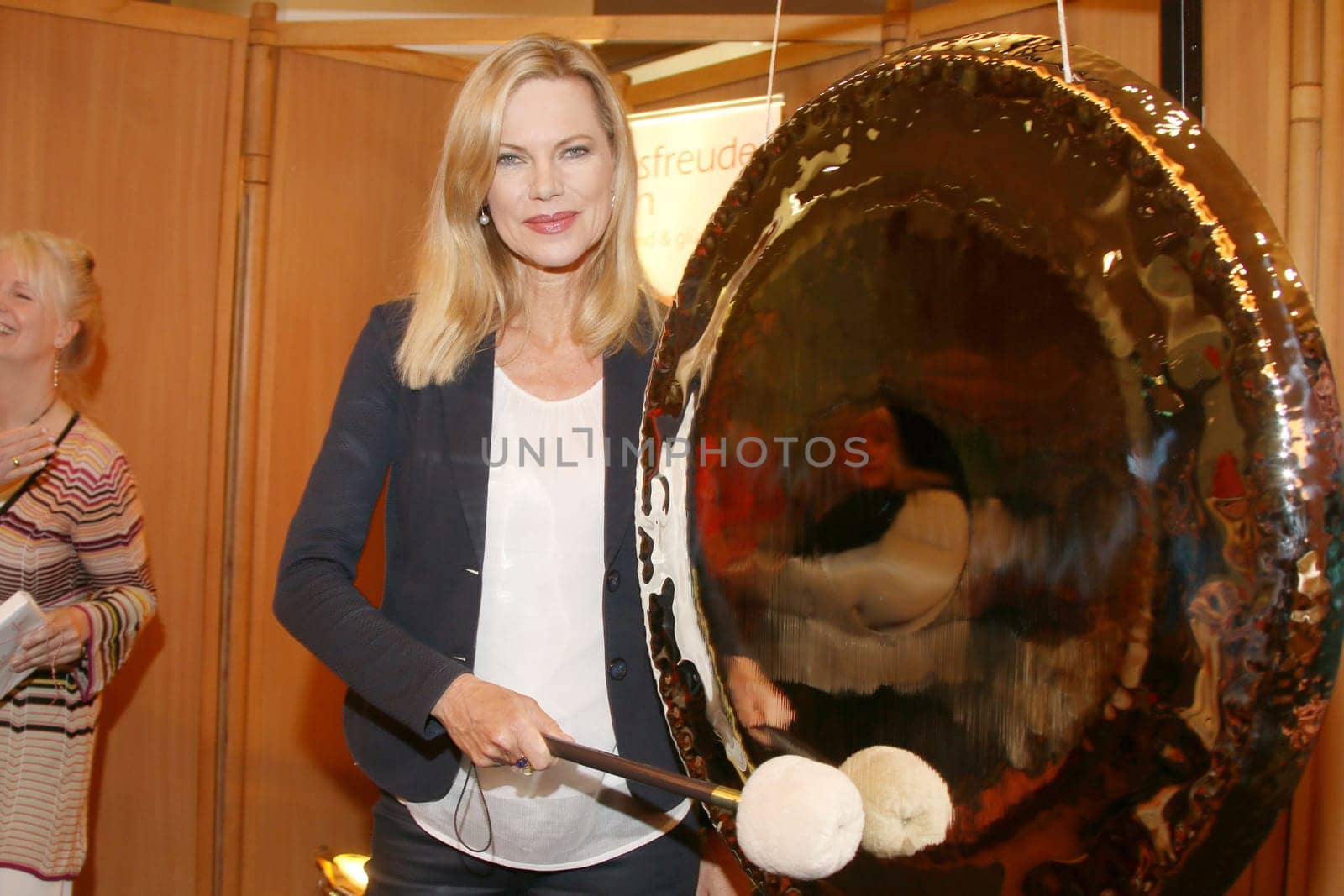 Nina Ruge,Opening Joy of Life Messe Hamburg,CCH Hamburg,17.04.2015