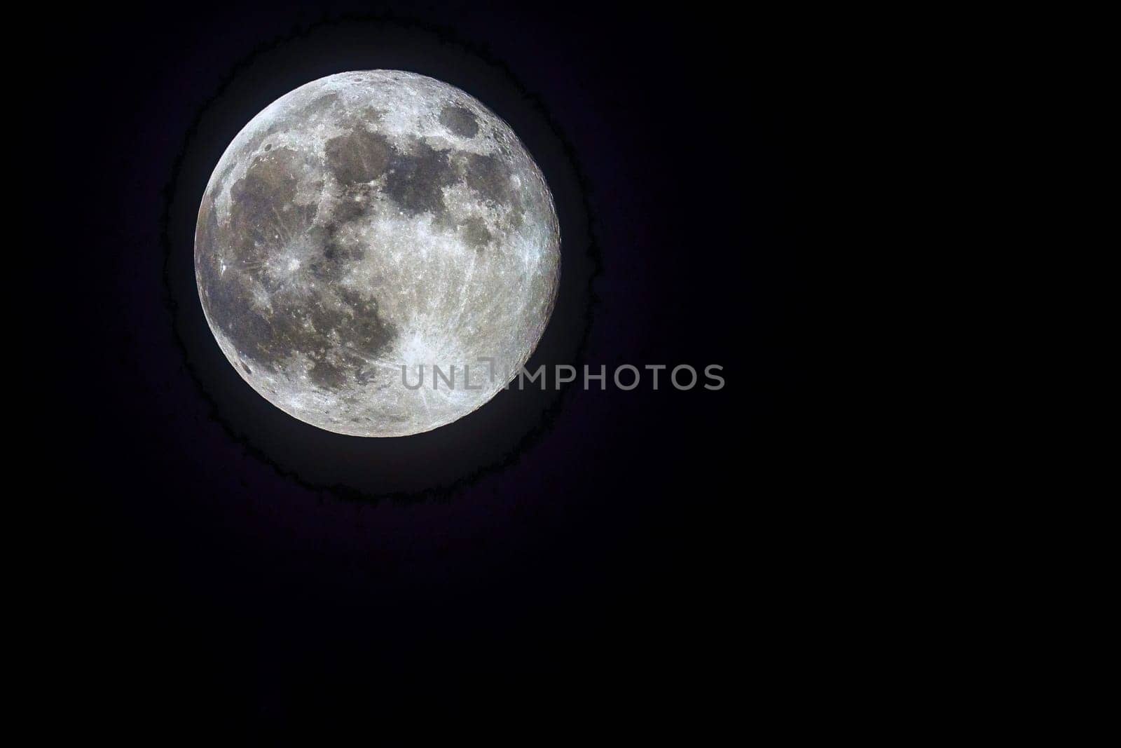 Flower full supermoon - May 2020 - London, UK