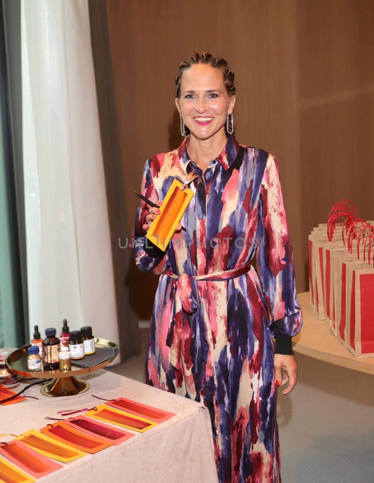 Jeannine Platz , Artist, . Indian Summer Festival  from  Stiftung Kinderjahre ev and   The Fontenay  Hamburg