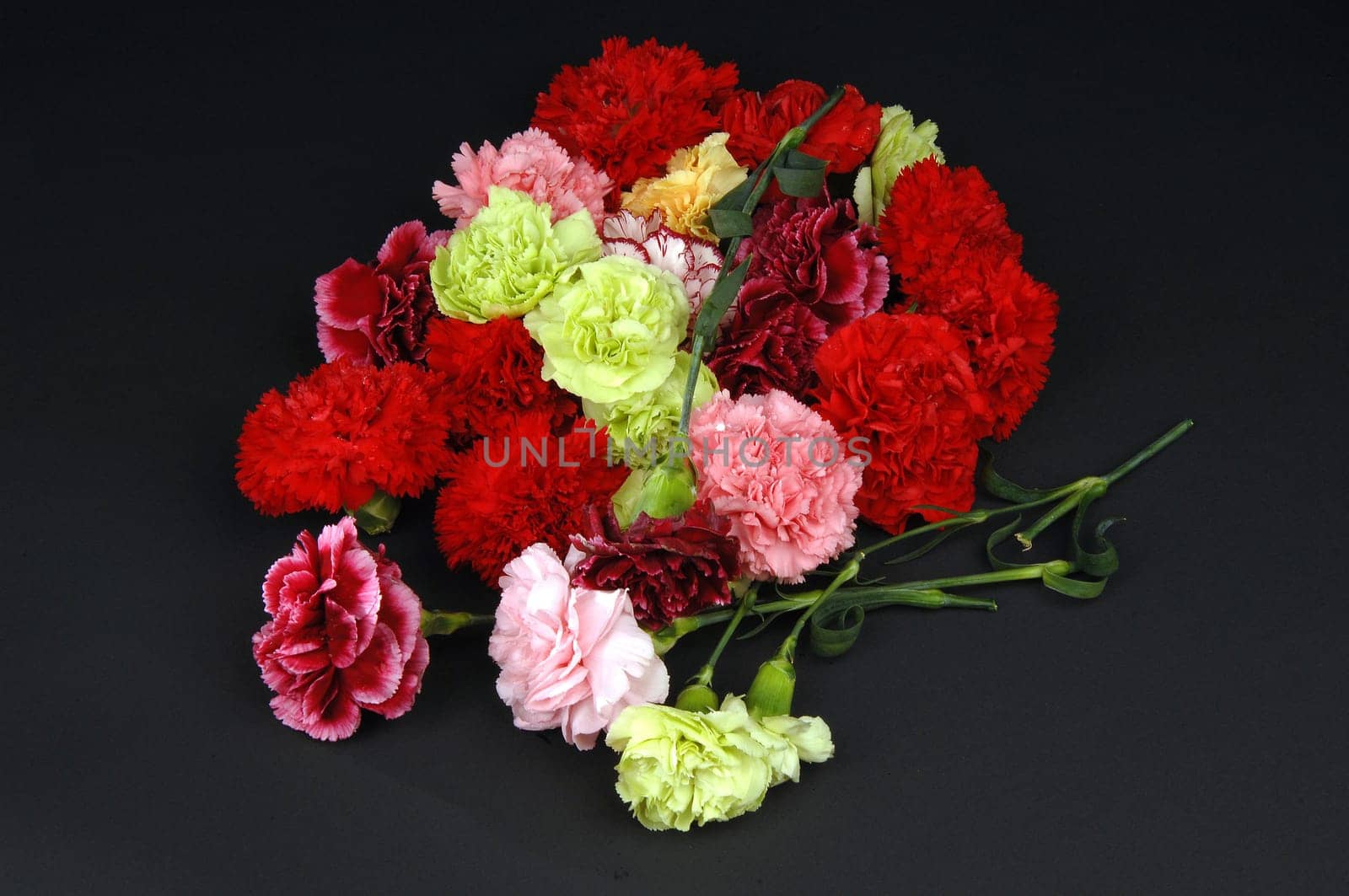 flower arrangements, clove
