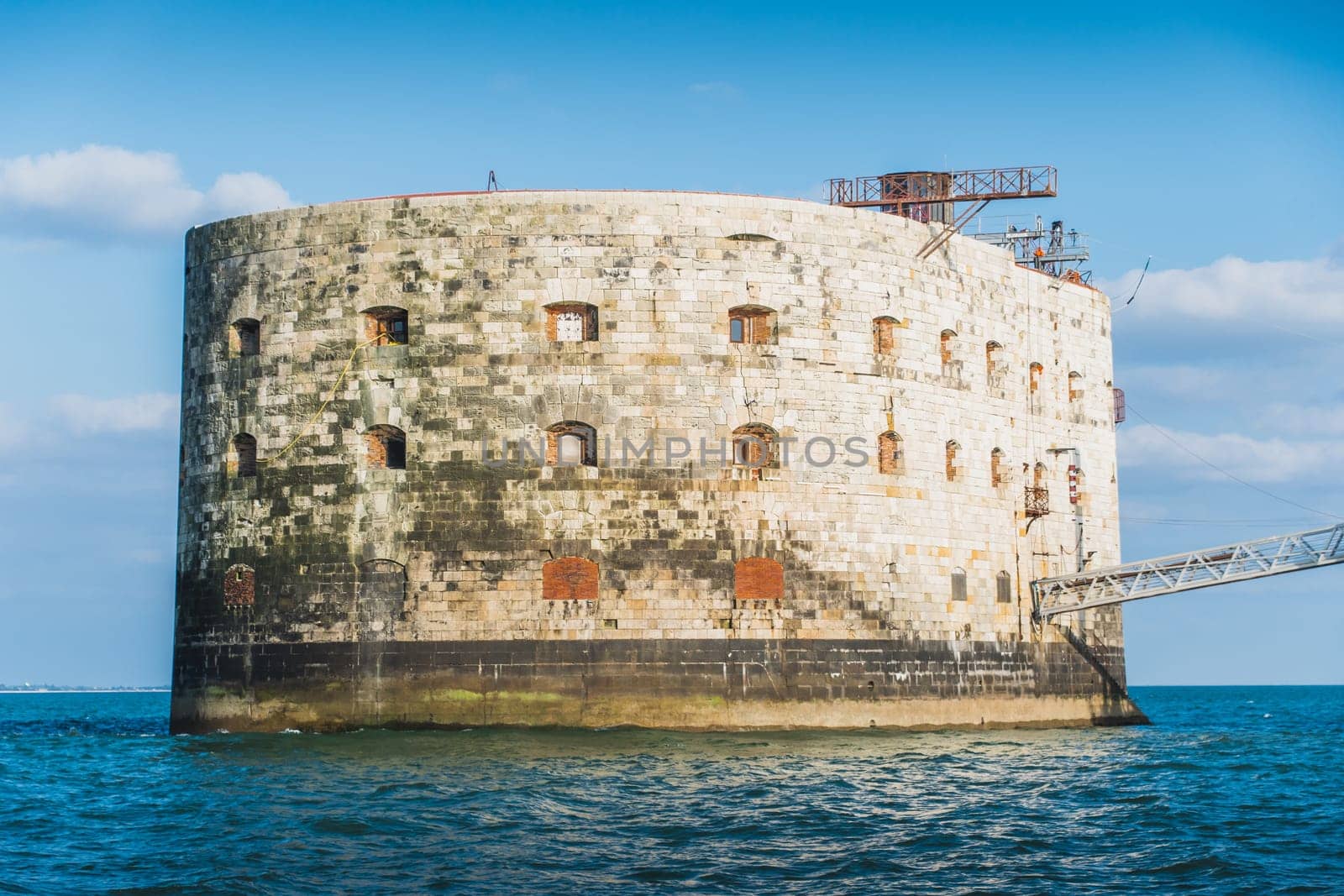 Le Fort Boyard dans l'embouchure de la Charente en France