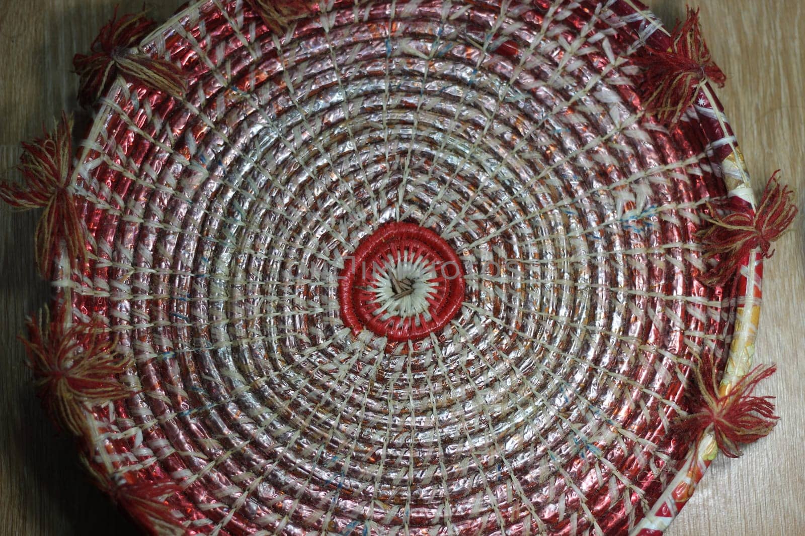 CHANGAIR PAKISTANI HANDICRAFTS: Changair (Breadben) is Pakistani traditional household handicrafts used for keeping chapati or roti or bread