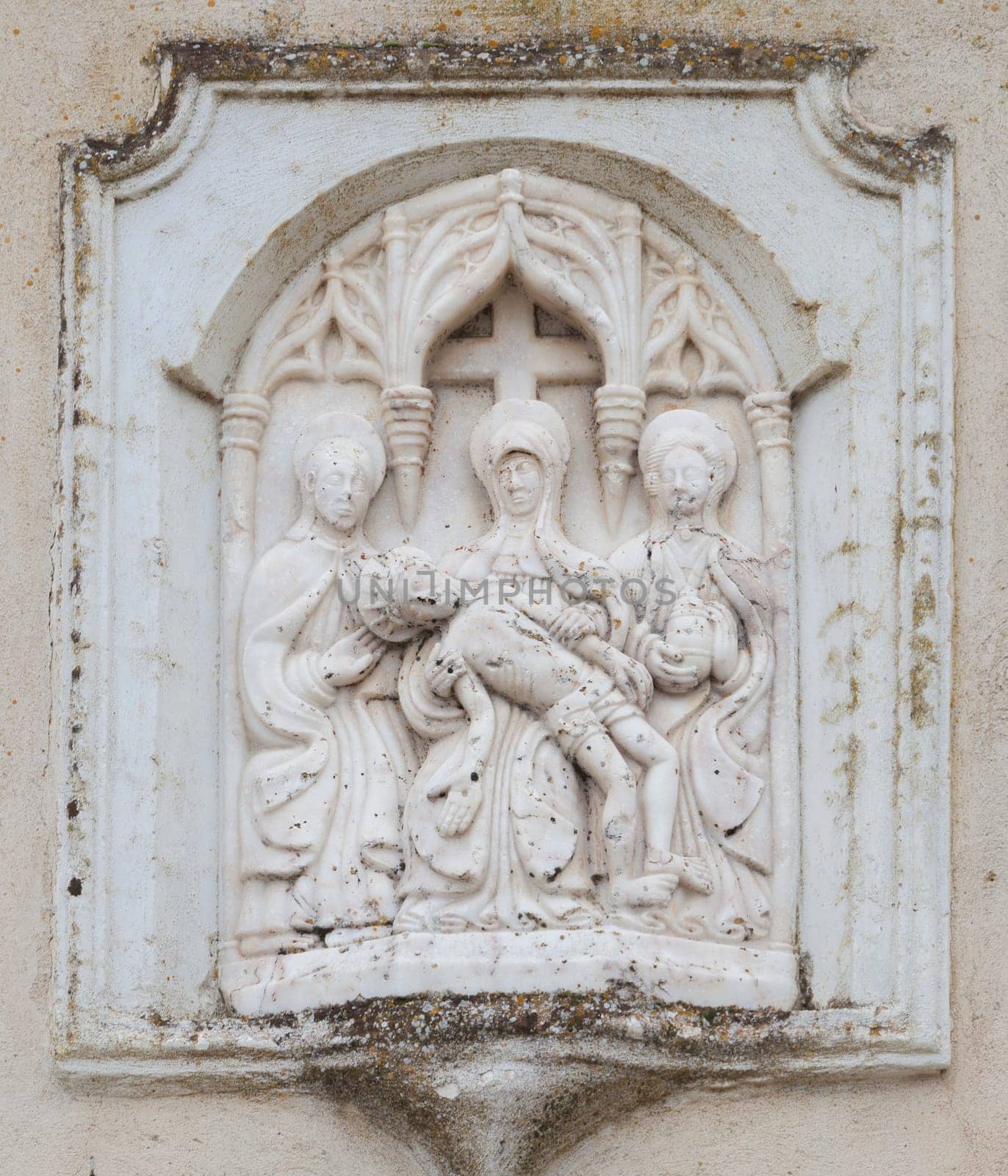 Church Santa Maria del Mercado. Alabaster relief depicts Christs descent. Alburquerque, Extremadura, Spain