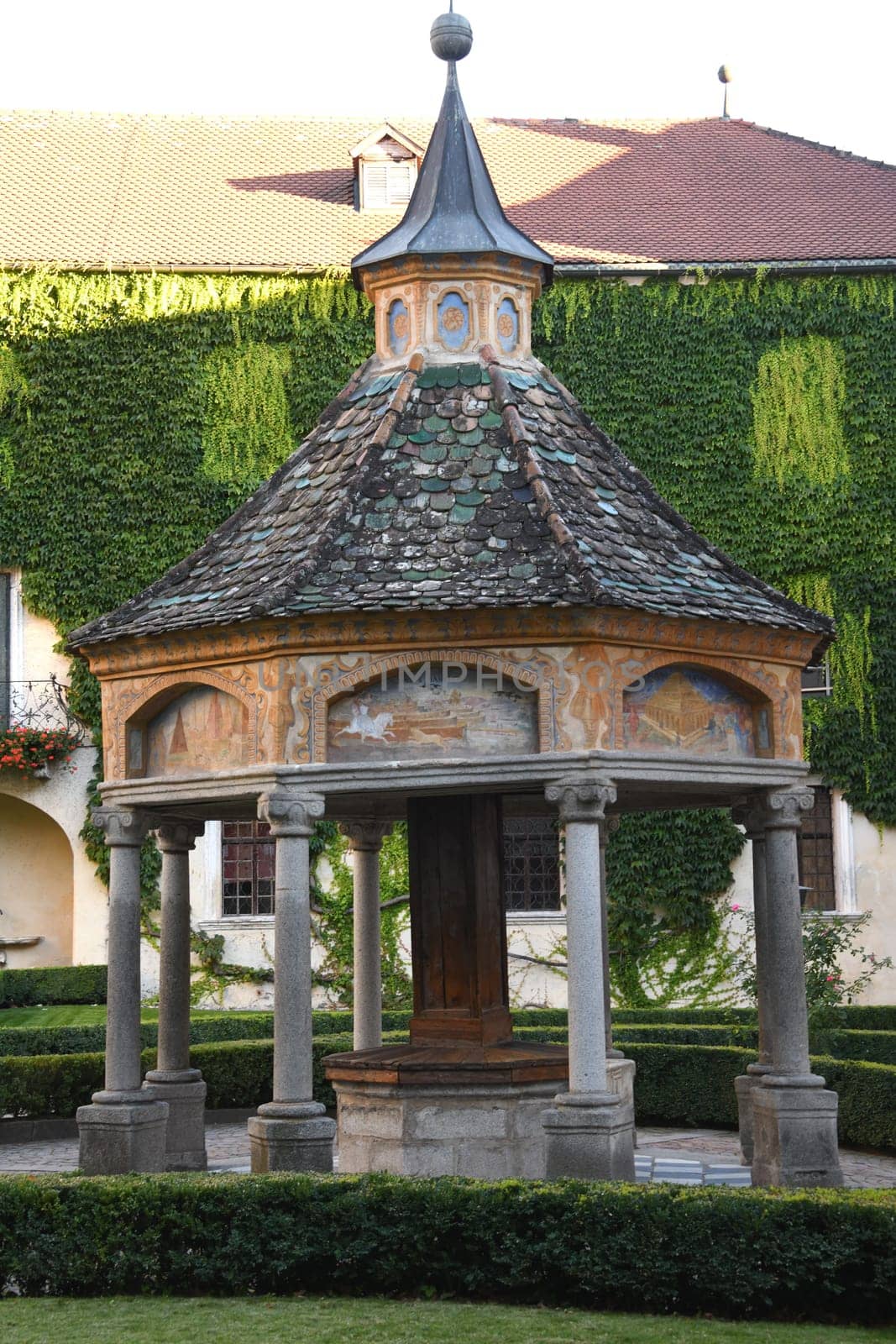 An octagonal structure was erected over the marble basin from 1508 in 1669. The miracle fountain is located in the courtyard of the Neustift monastery in the municipality of Trentino - South Tyrol,Italy.