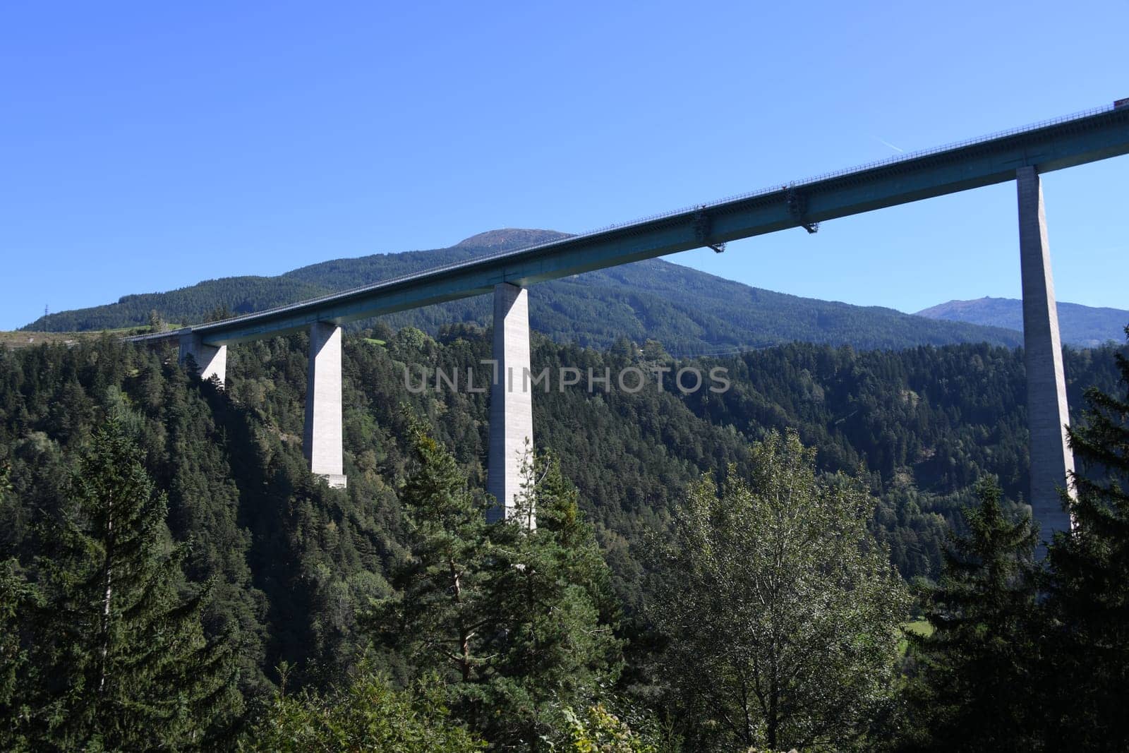 The Europabrücke near Innsbruck is the centerpiece of the Austrian Brenner Autobahn. It was built in 1963 and is the highest bridge in Austria and spans the Wipptal between Schönberg and Patsch