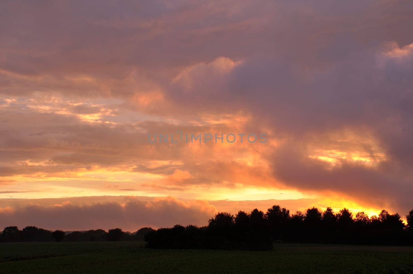 Sunset at Plérin in Brittany