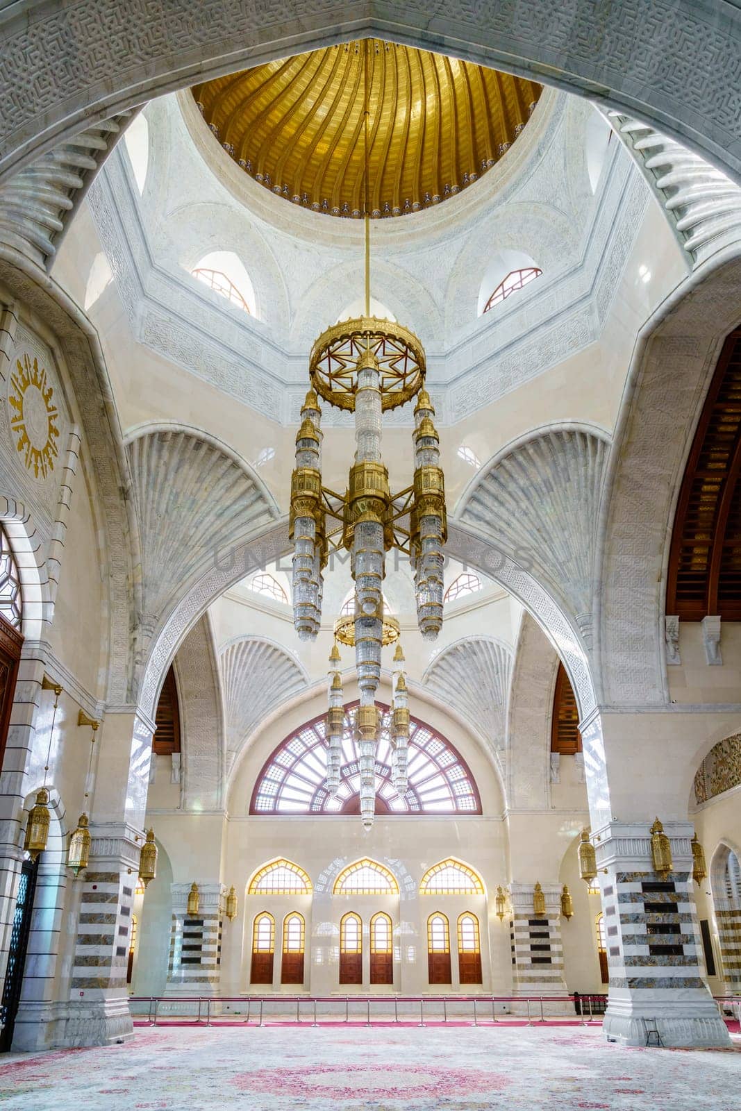 December 4, 2016, Muscat, Oman: Prayer hall of Mosque Muhammad al-Amin in Muscat, Oman