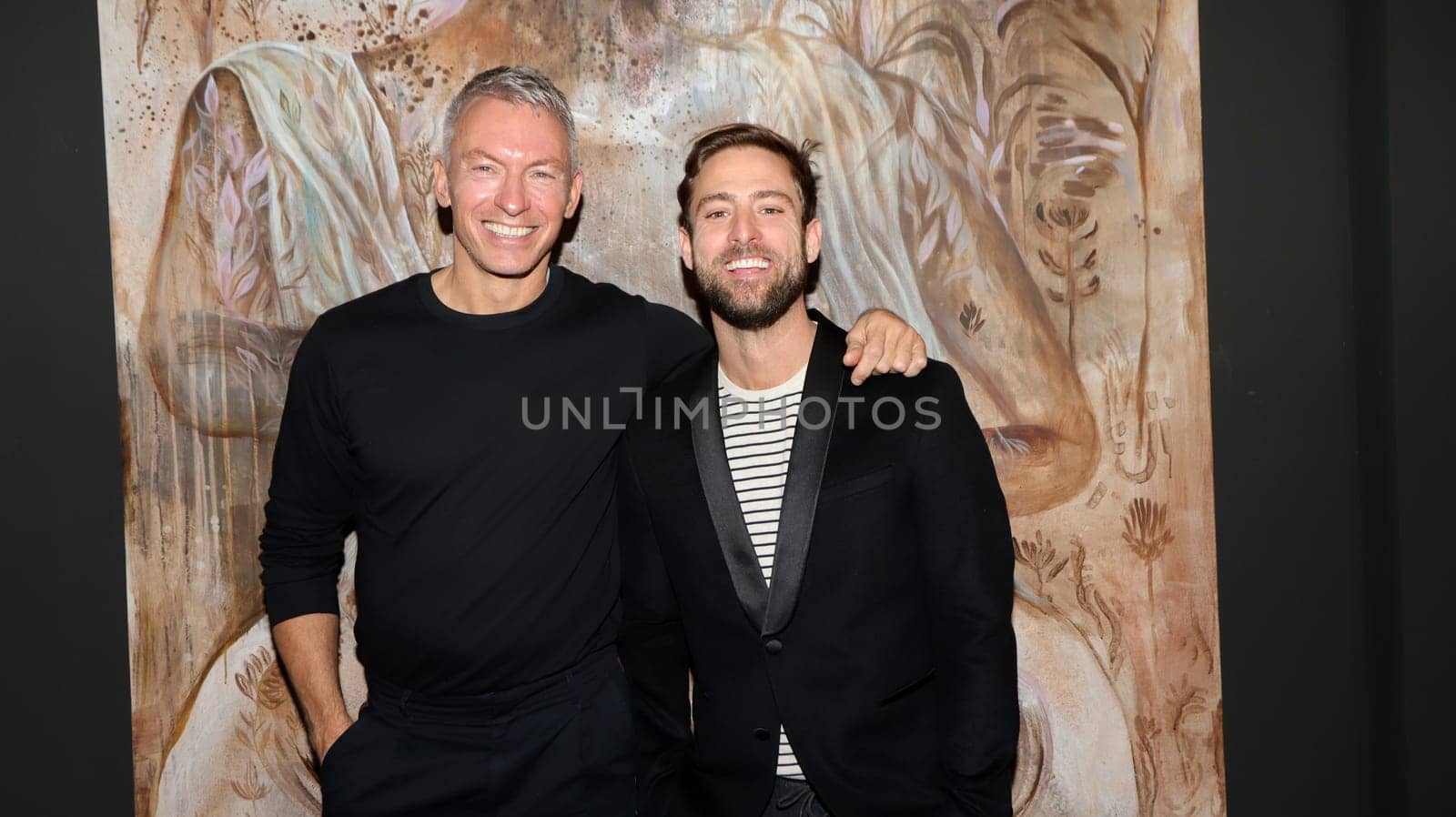 Maximilian Magnus and Olaf Hajek  Exhibition. Exhibition of the artists   in the D1 Gallery Hamburg