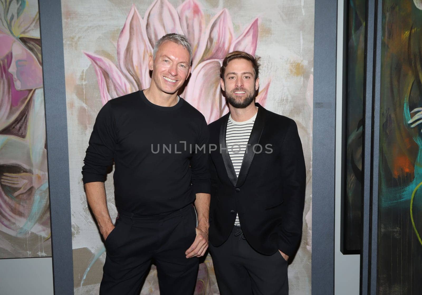 Maximilian Magnus and Olaf Hajek  Exhibition. Exhibition of the artists   in the D1 Gallery Hamburg