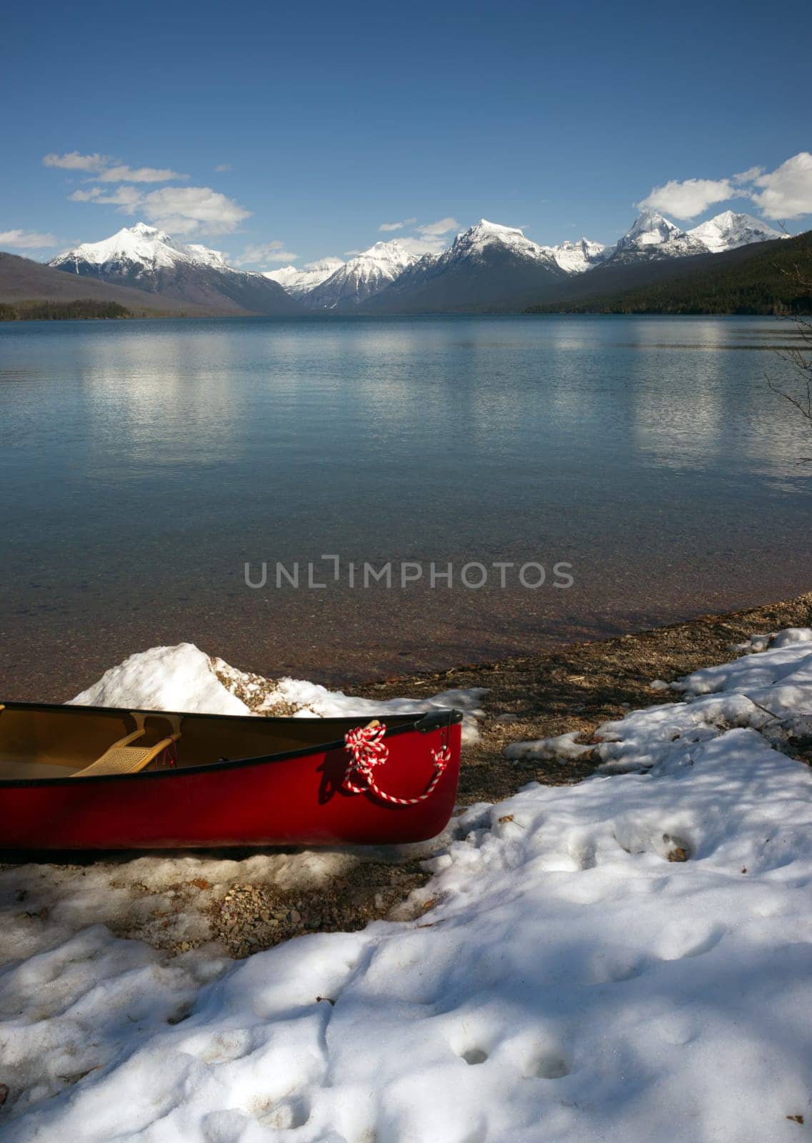 Montana has wild places with beautiful peaks and lakes