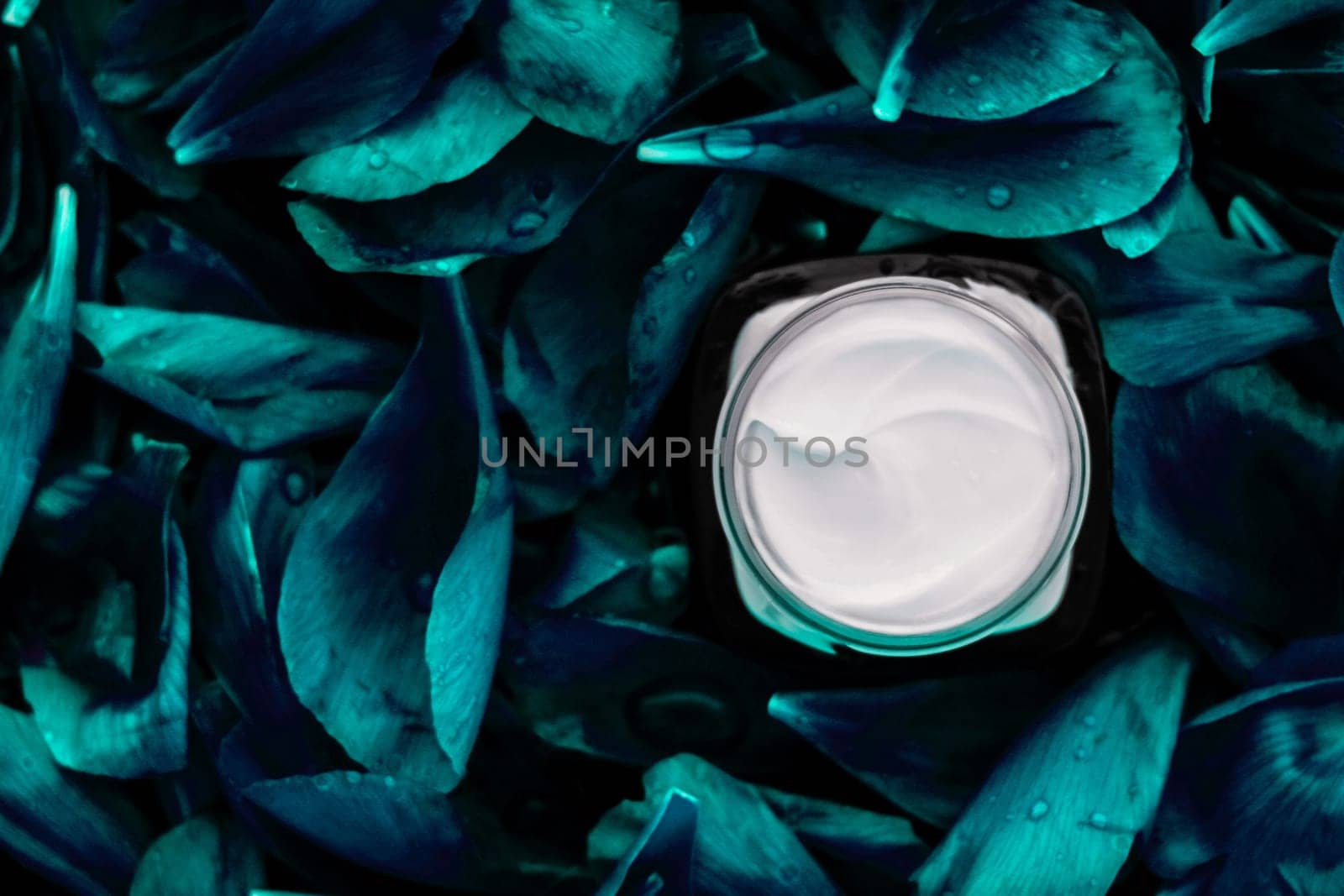 Skin cream and beauty flower