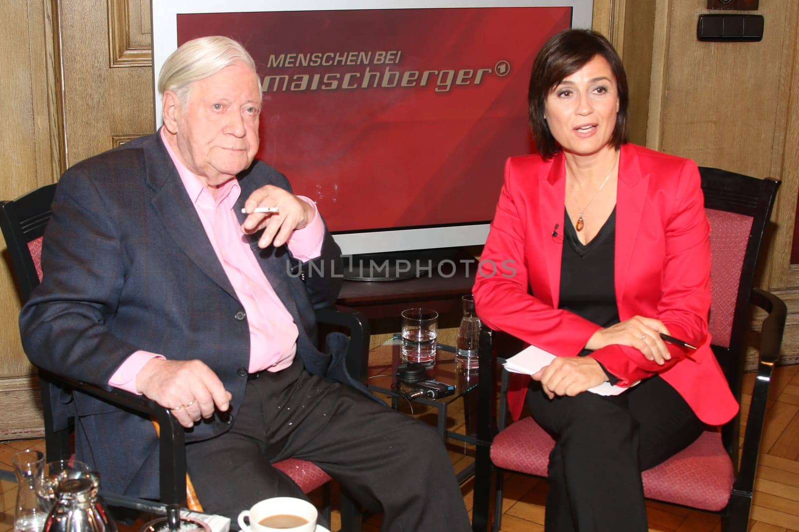 Helmut Schmidt as a guest of Sandra Maischberger,People at Maischberger,27.04.2015,Hamburg