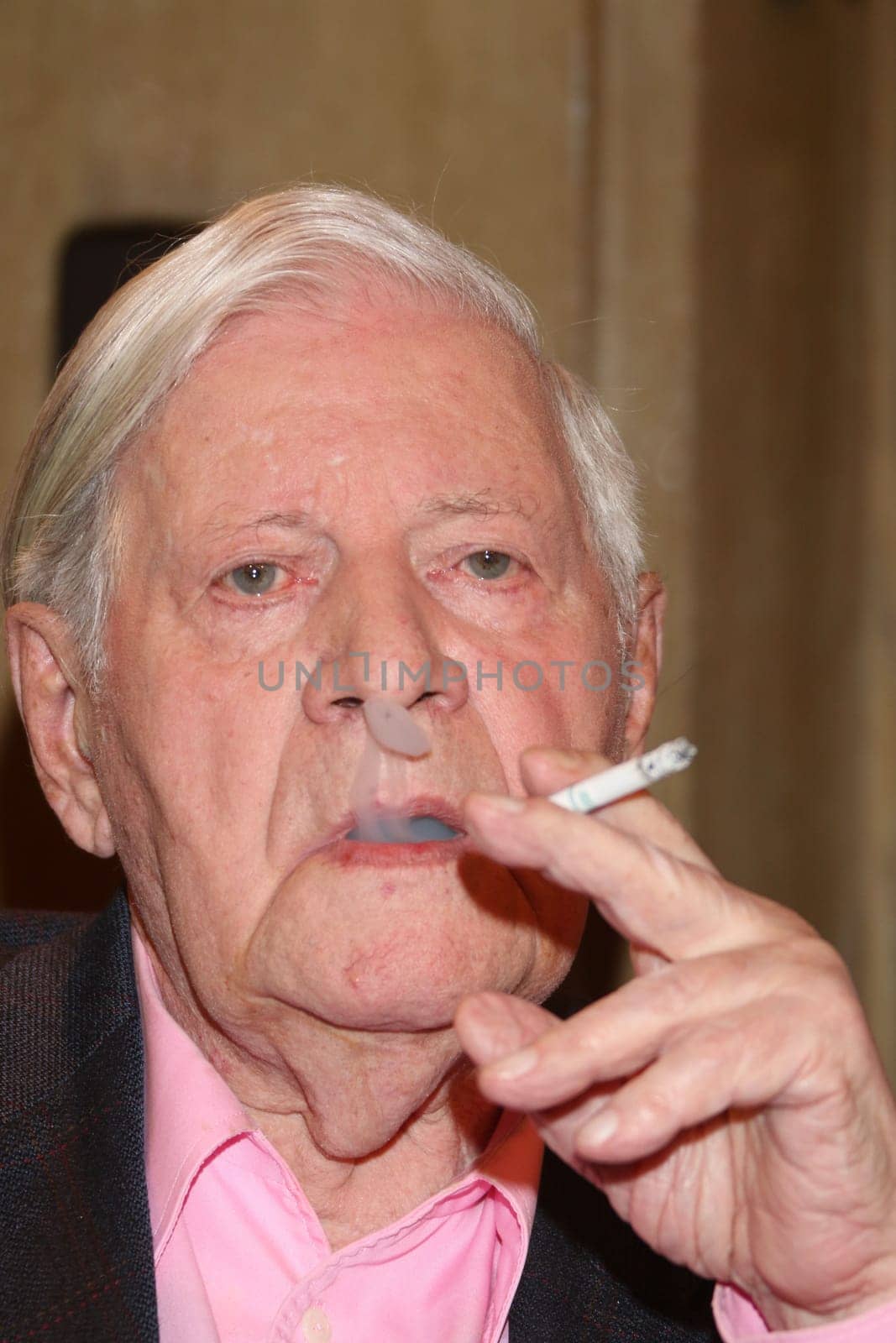 Helmut Schmidt as a guest of Sandra Maischberger,People at Maischberger,27.04.2015,Hamburg