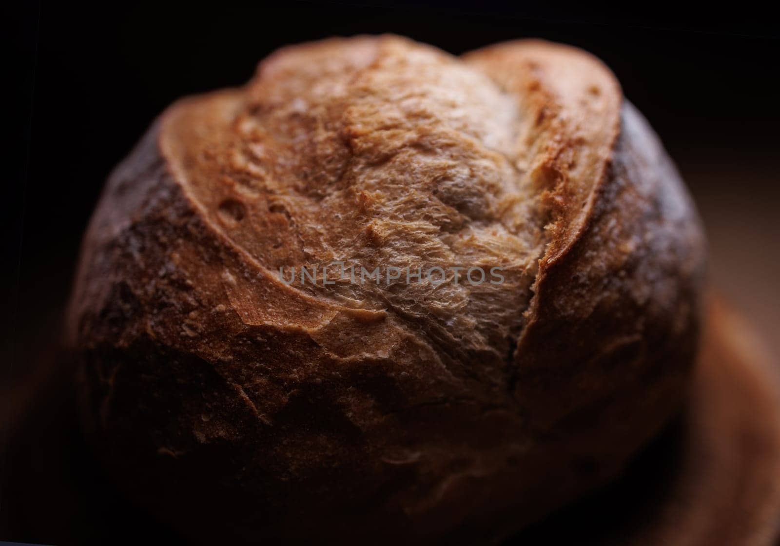 Organic withe round bread