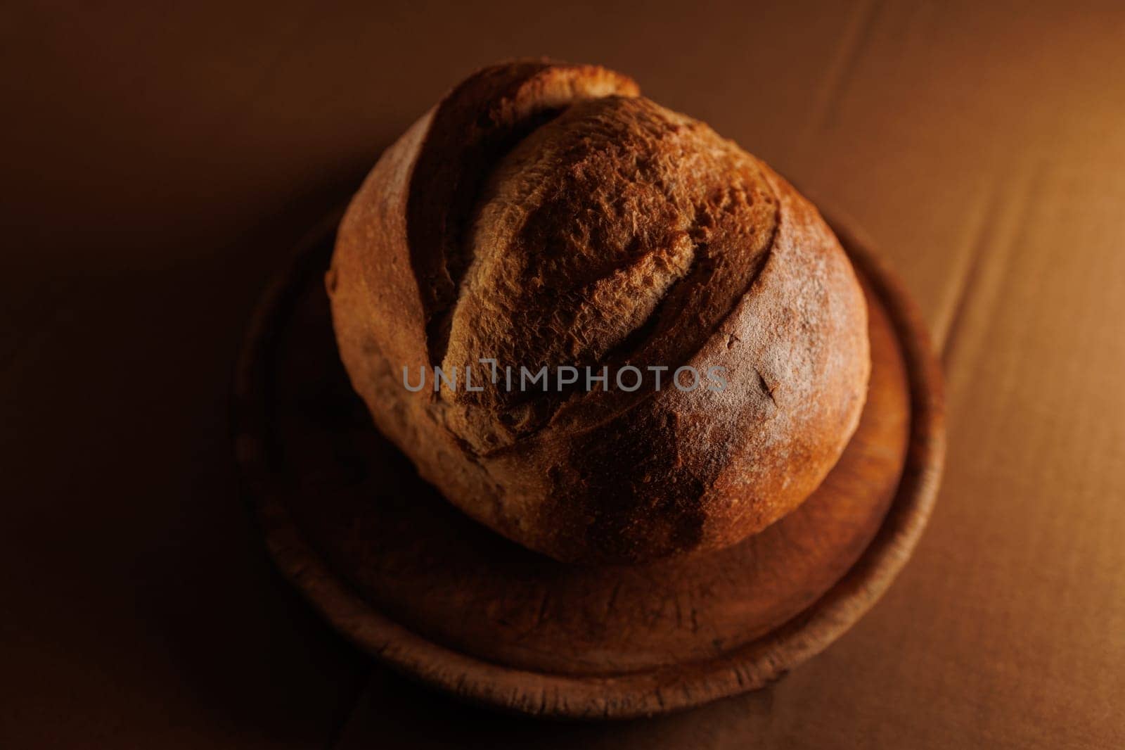 Organic withe round bread