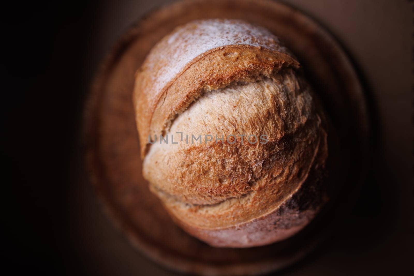 Organic withe round bread