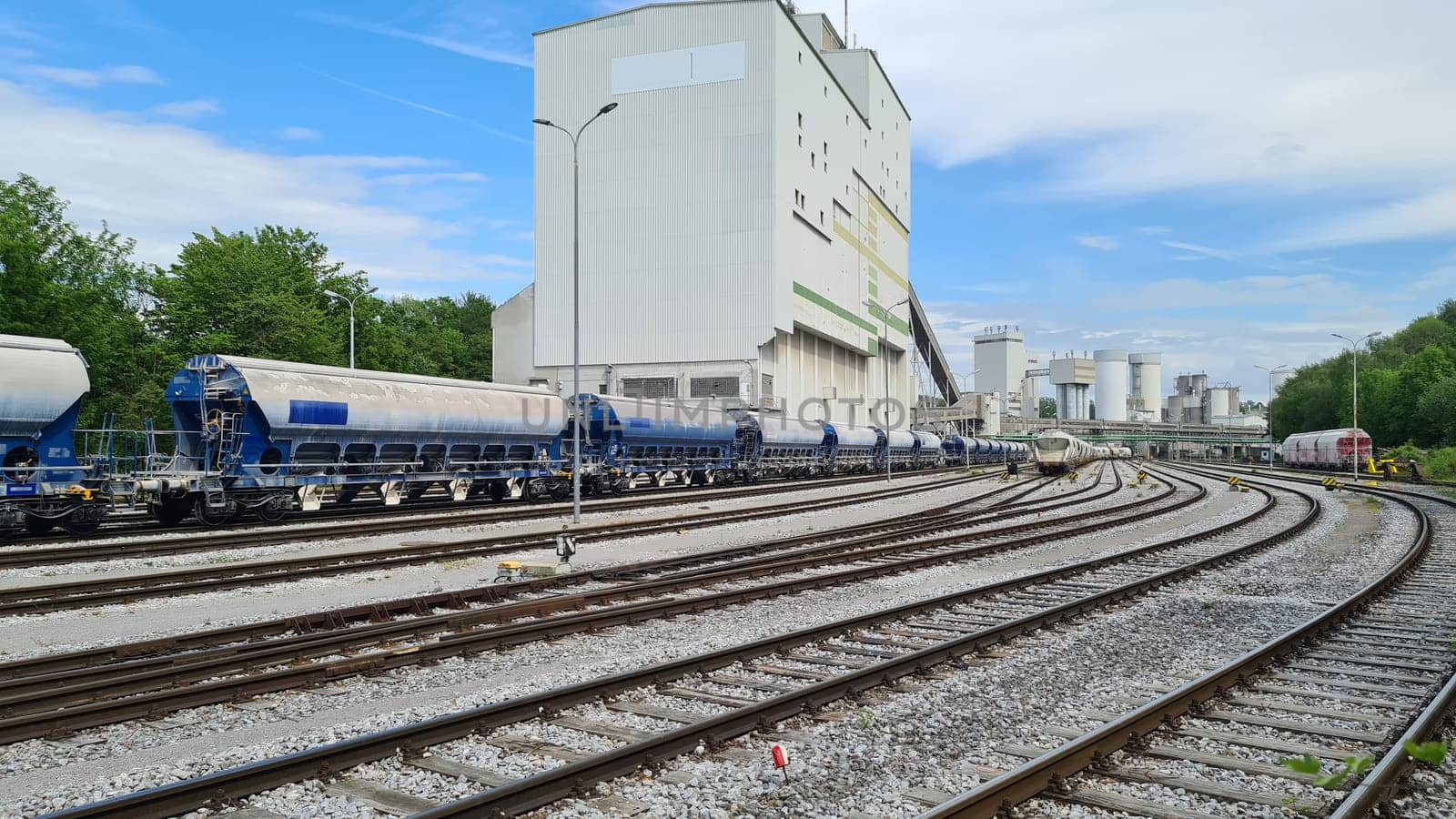 Transport by rail: Freight station in Wülfrath at the limestone works
