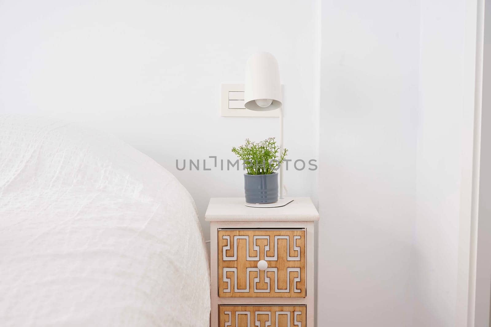 Modern Mid Century And Minamalist Interior