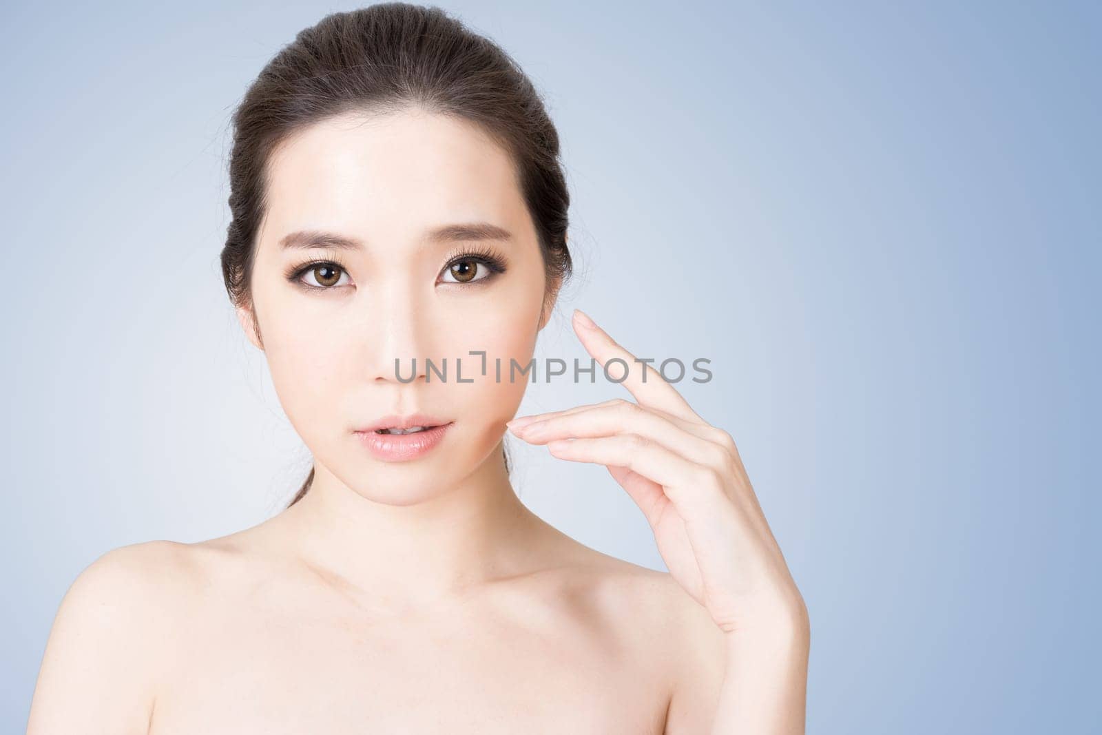 beauty face by elwynn