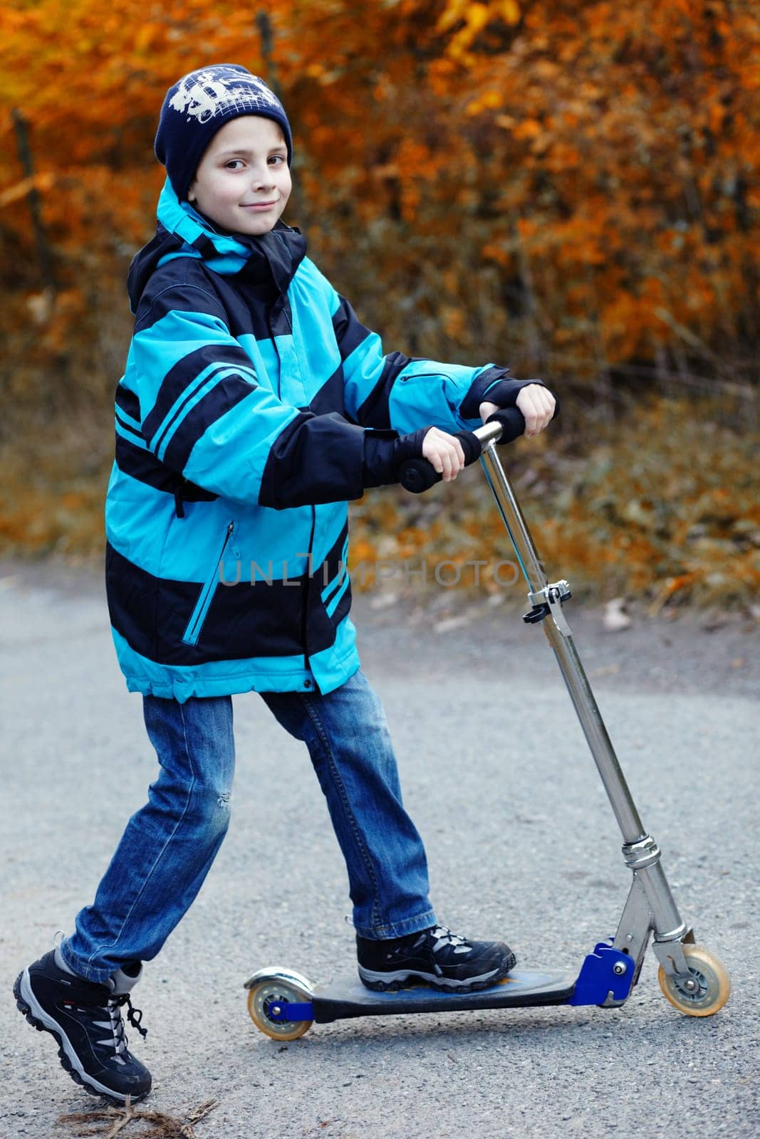 Autumn scooters