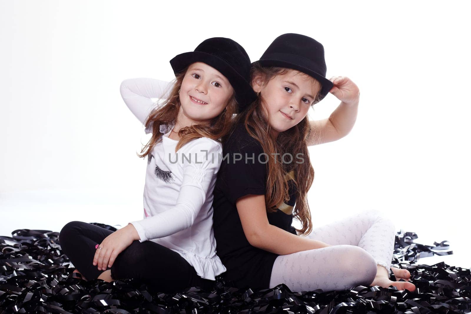 Children with the Filmenbänder II.