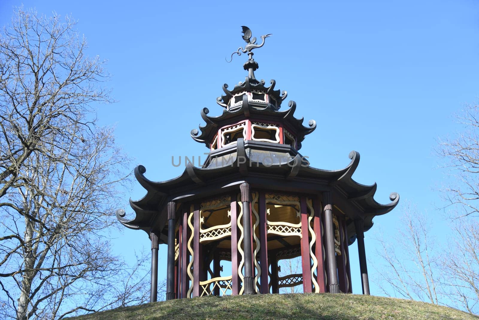 The Schneckenberg with the Chinese Pavilion in the Hermitage Bayreuth. The octagonal paagogue was built in 1772 in the park. Sight. Festival.