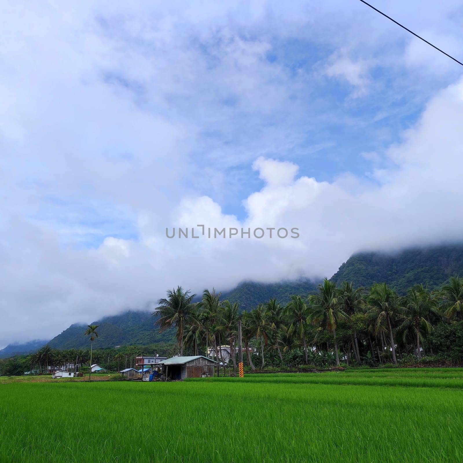 The Duli Beach (land of the sky), Taitung enjoys the beautiful coastline of Taitung, Taiwan
