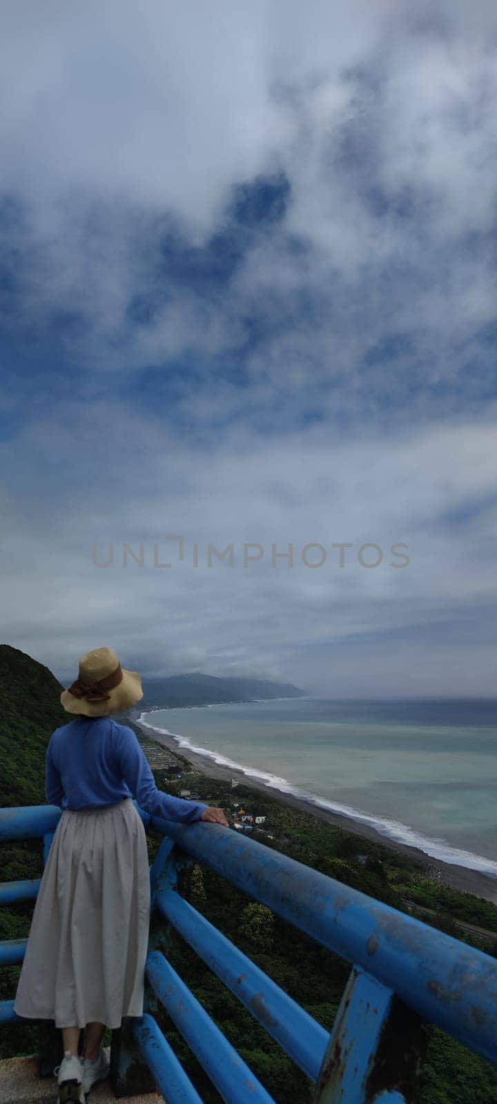 The Nantian Observation Deck, Taitung, enjoy the beautiful coastline of Taitung
