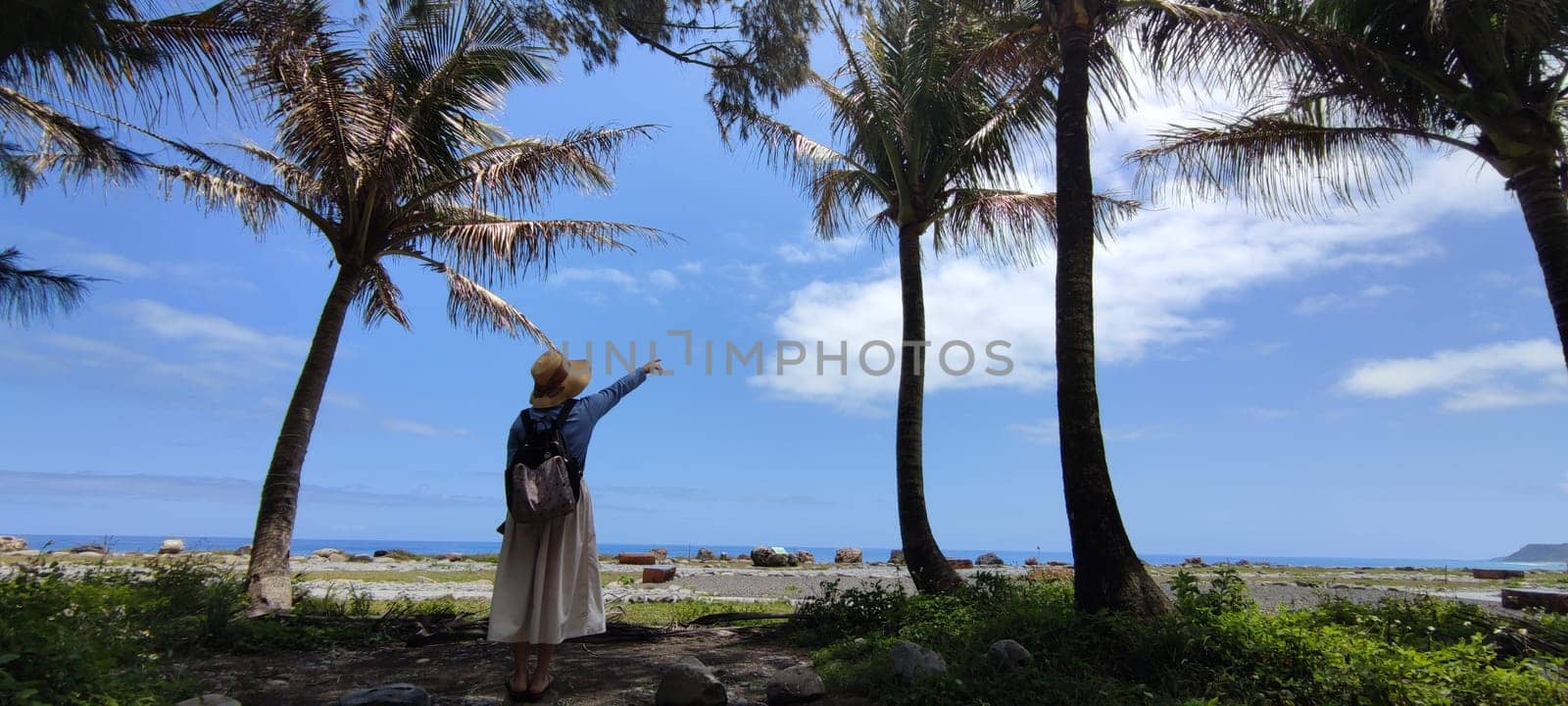 The Provincial Highway 26 (Pingtung, Taiwan), Xuhai Tribe, Pingtung. The most beautiful coastal road in Taiwan.