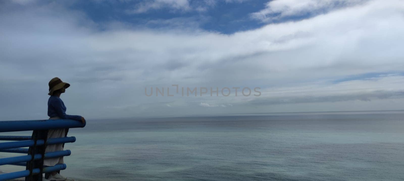 The Nantian Observation Deck, Taitung, enjoy the beautiful coastline of Taitung