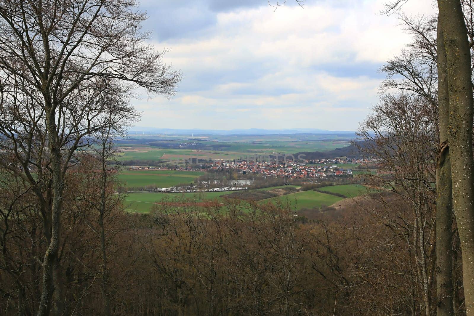 The Wildenberg castle ruins are a sight in the Sulzfeld municipality