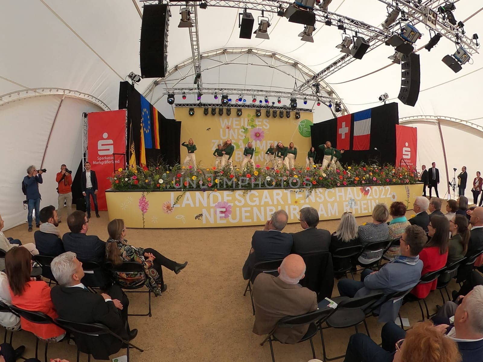 Dance performance at the opening ceremony of the State Garden Show - .. In Neuenburg am Rhein (district of Breisgau-Hochschwarzwald),the State Horticultural Show 2022 was opened on Friday,22 April 2022. Theme picture - State Garden Show 2022 Neuchâtel a. Rhein.