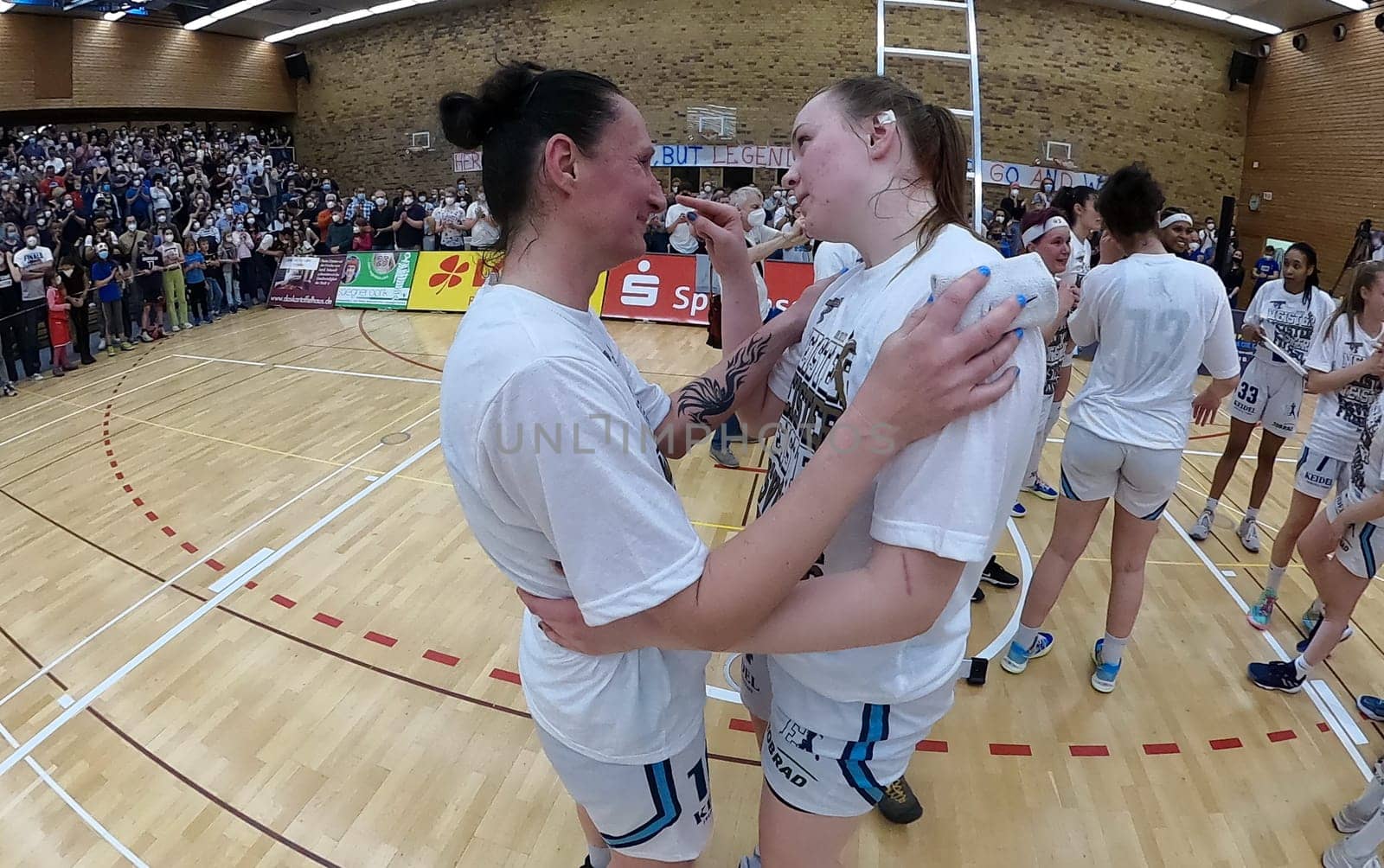 Two happy German champions: v.li. Mirna Paunovic (USC Eisvögel Freiburg) and Lina Sontag (USC Eisvögel Freiburg) at the game of the 1.BBL Women 2021/2022 - Eisvoegel USC Freiburg - Rheinland Lions. .. Photo: Joachim Hahne/johapress