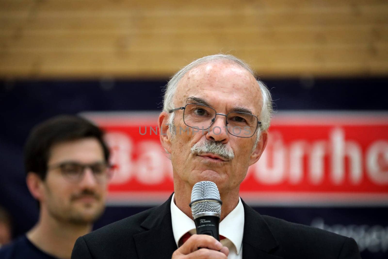 Prof. Dr. Mohsen Mohadjer (1st Chairman Kingfishers USC Freiburg) after the game of the 1.BBL Women 2021/2022 - Eisvoegel USC Freiburg - Rheinland Lions. .. Photo: Joachim Hahne/johapress