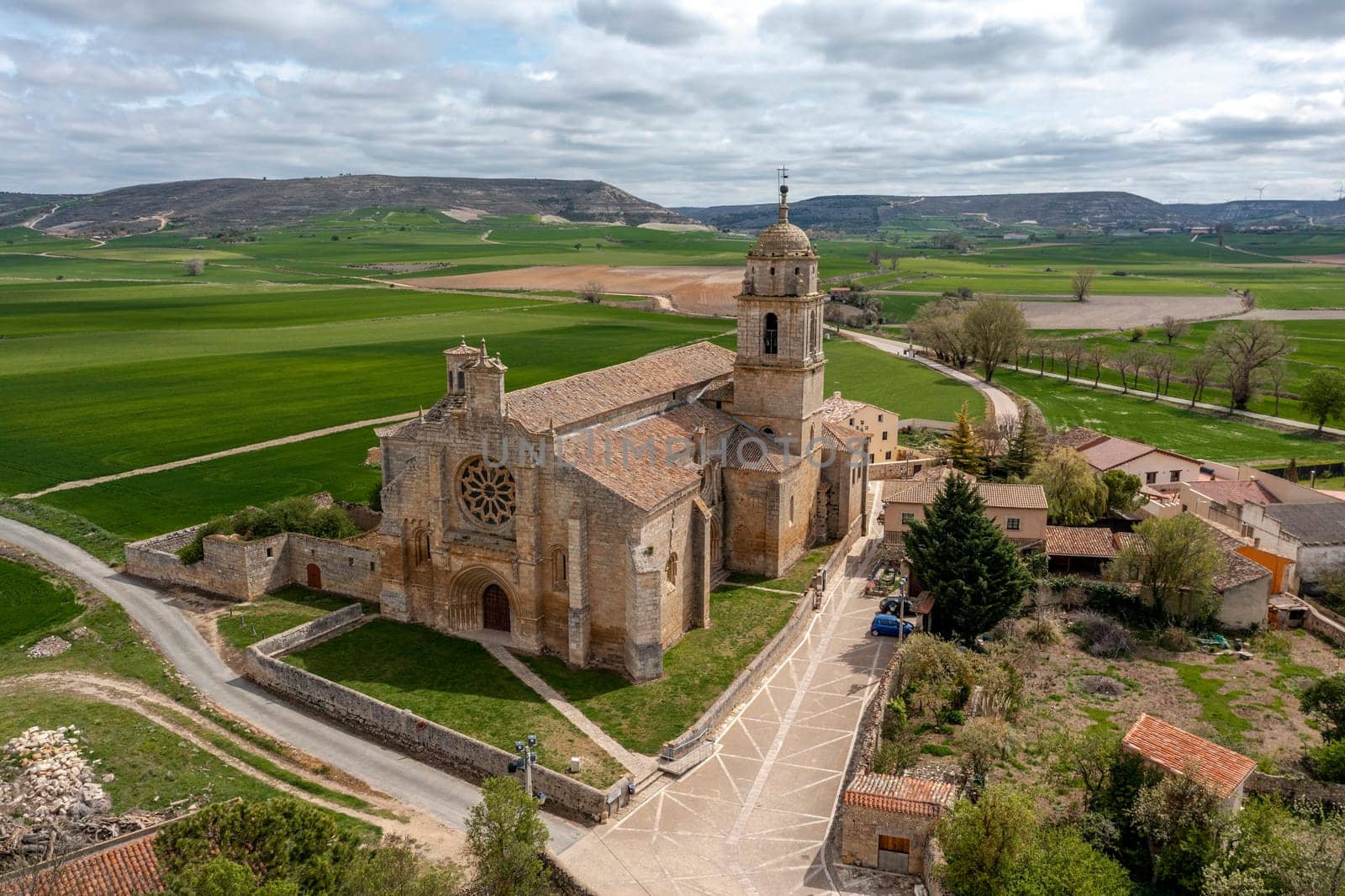 View of Colegiata de Nuestra Señora del Manzano Castrojeriz - Spain