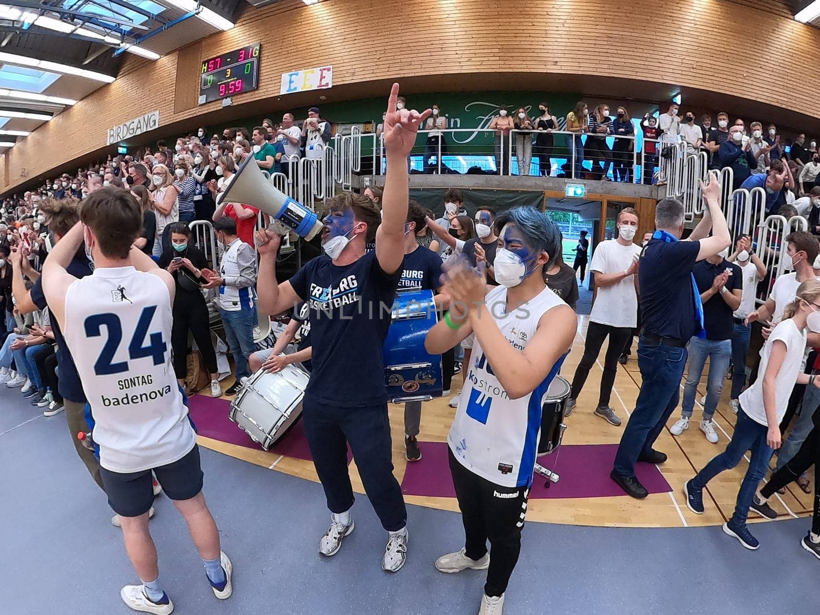 The USC kingfisher fans made with drums,megaphone and singing vigorous operation in the university sports hall at the game of the 1.BBL ladies 2021/2022 - Eisvoegel USC Freiburg - Rheinland Lions. .. Photo: Joachim Hahne/johapress