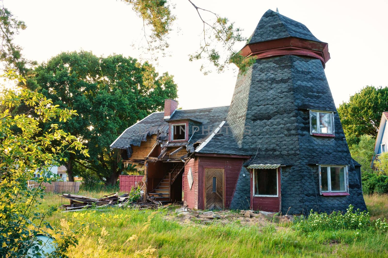 Mill ruin in the evening light, Fischland-Darss peninsula, Mecklenburg-West Pomerania, Germany