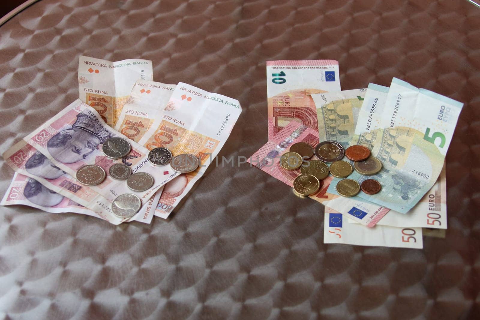 On 1 January 2023,Croatia will be allowed to adopt the euro as its official currency,which will then replace the kuna as the national currency.