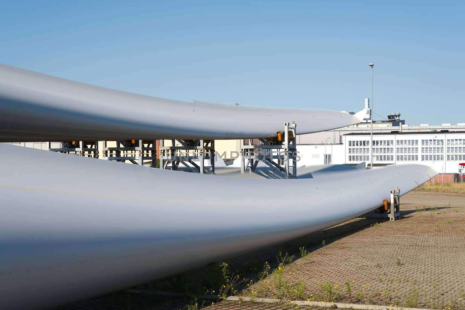 Storage yard for rotor blades of wind turbines