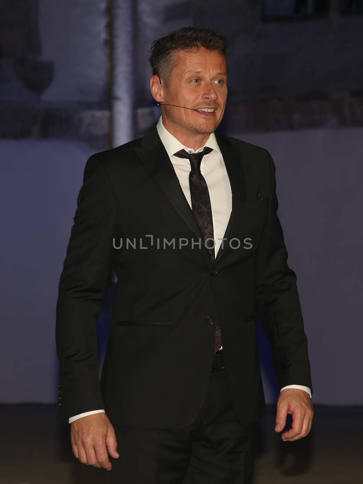 deutscher Schauspieler Roman Knizka