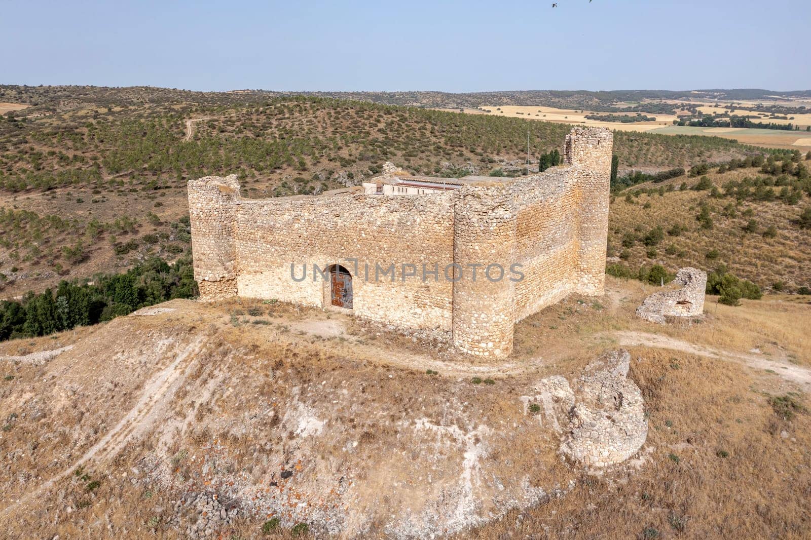 Haro Castle is a 15th-century Renaissance castle located in the Spanish municipality of Villaescusa de Haro Cuenca Spain.