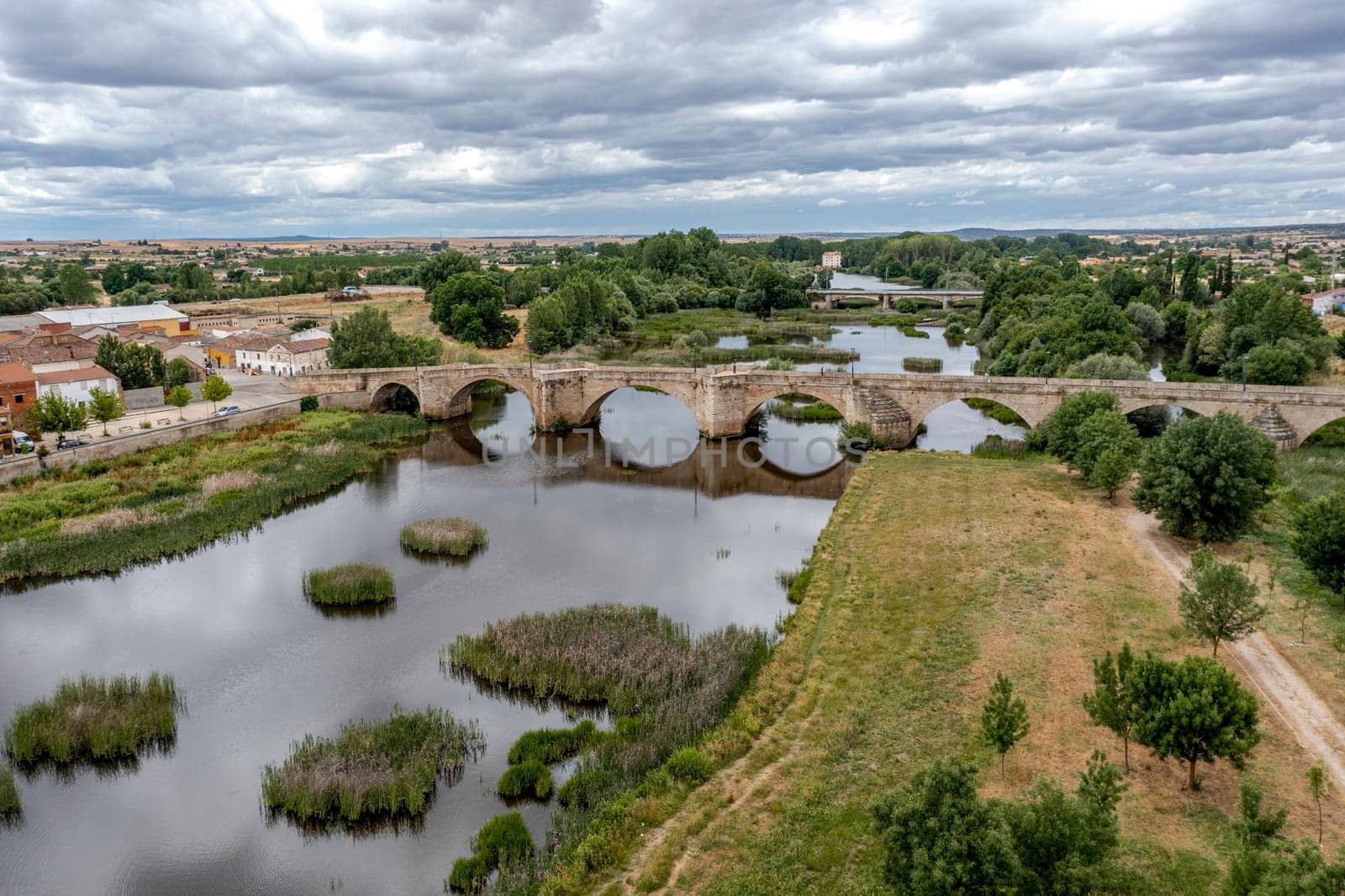 bridge and River Agueda, Ciudad Rodrigo, Castile and Leon, Spain