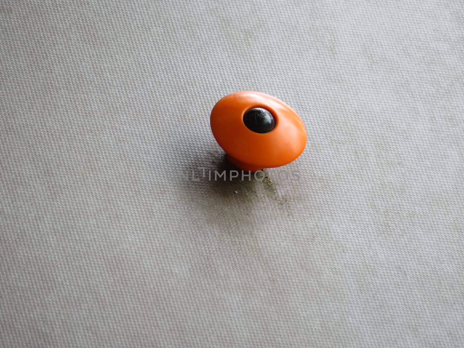 children's climbing game with grips to get started in the sport height