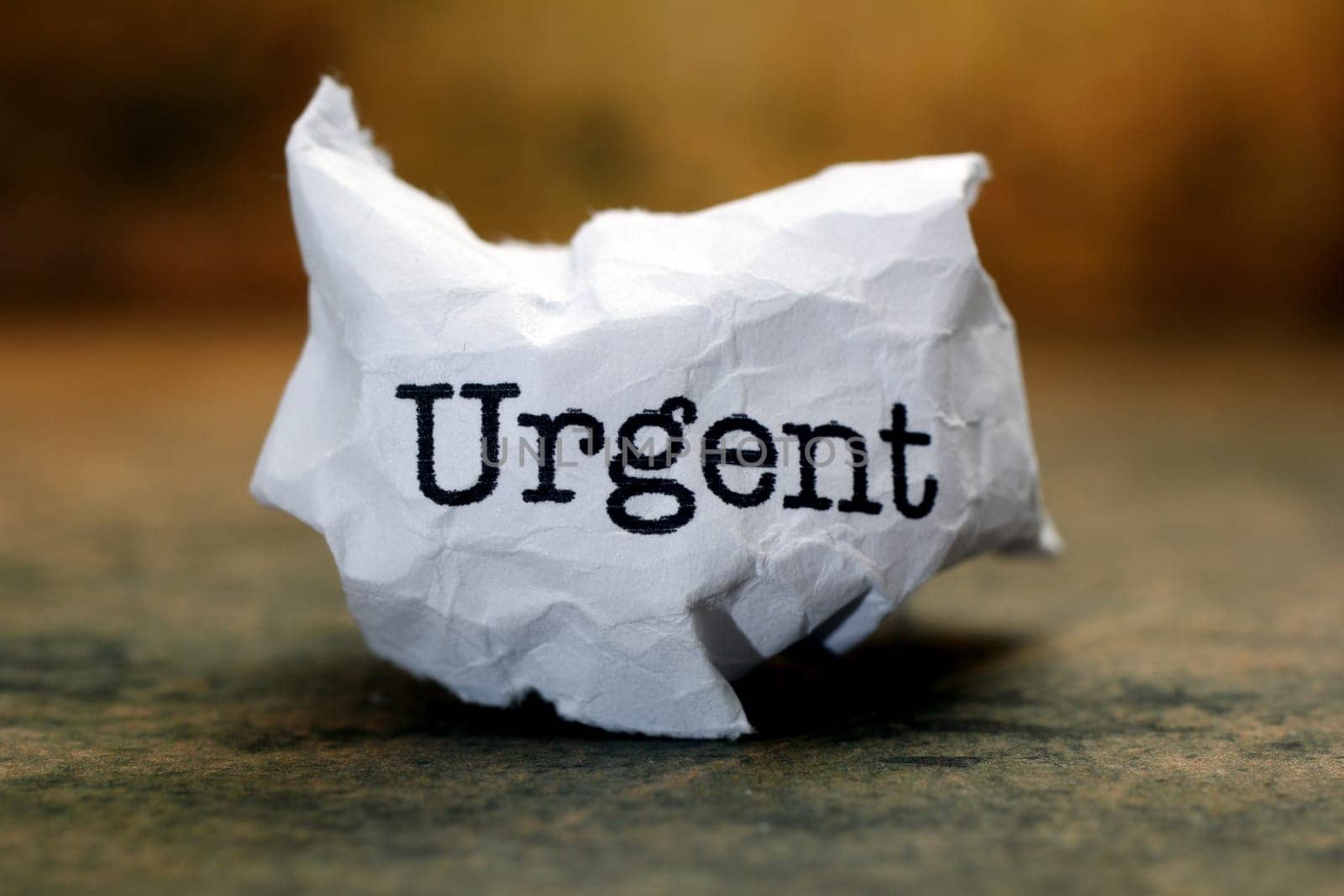Urgent trash concept