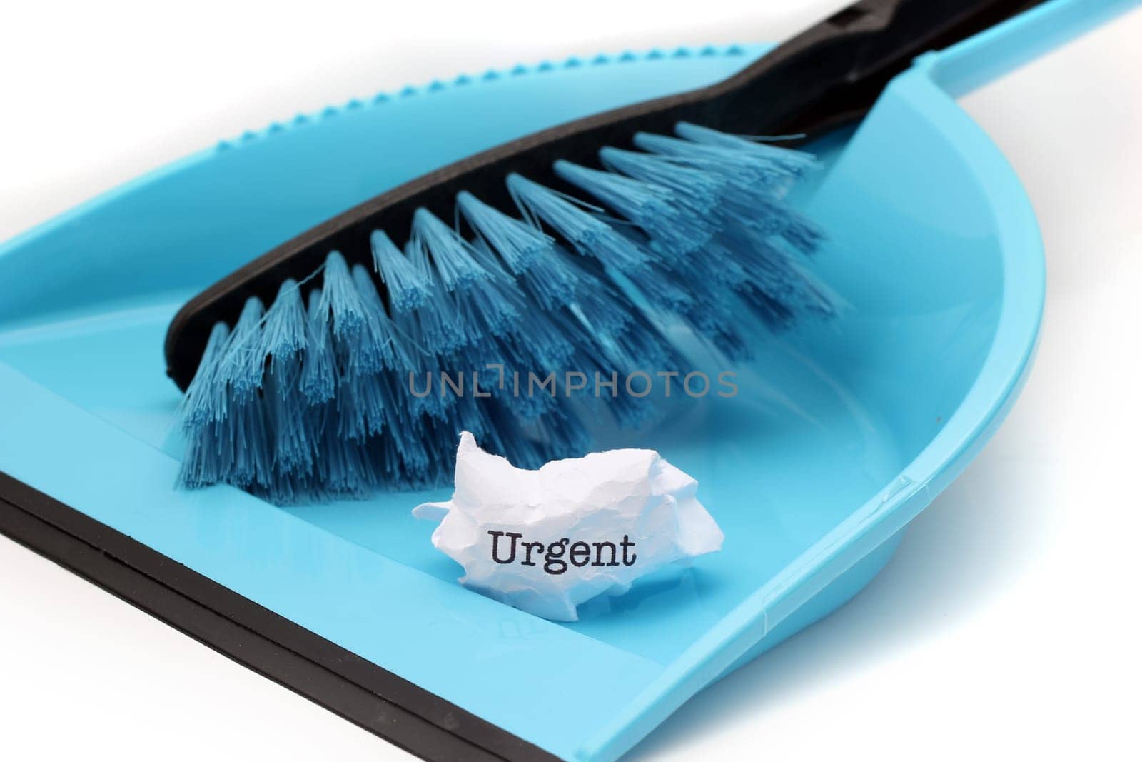 Urgent trash