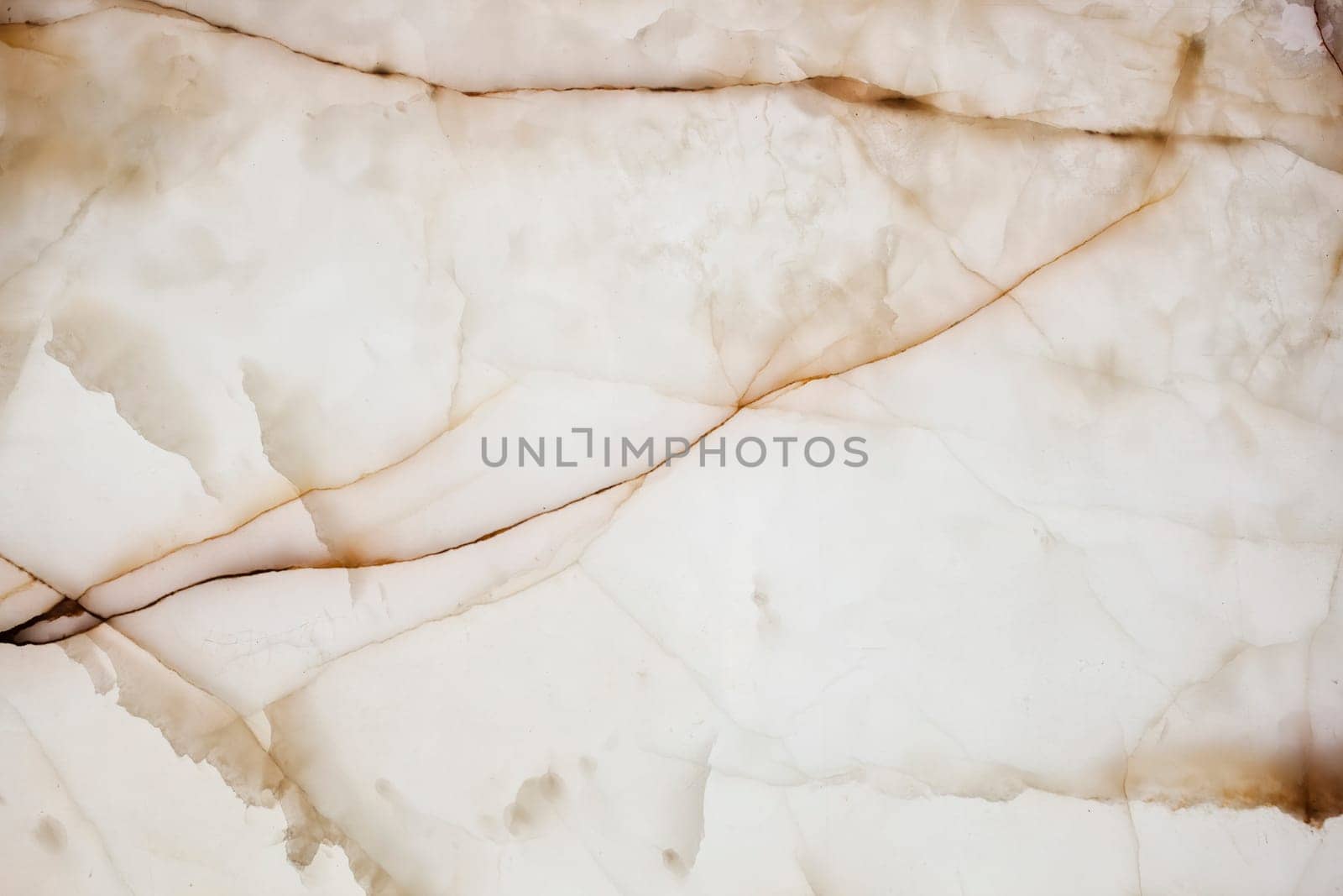 Translucent alabaster slab filling a bay. Closeup