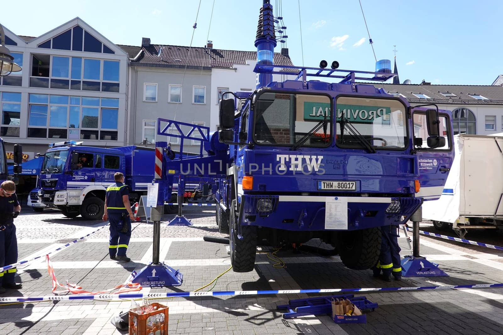 02.07.2022: Leistungsschau des technischen Hilfswerks (THW) mit schwerem Gerät in der Innenstadt, Nordrhein-Westfalen, Deutschland, Brühl