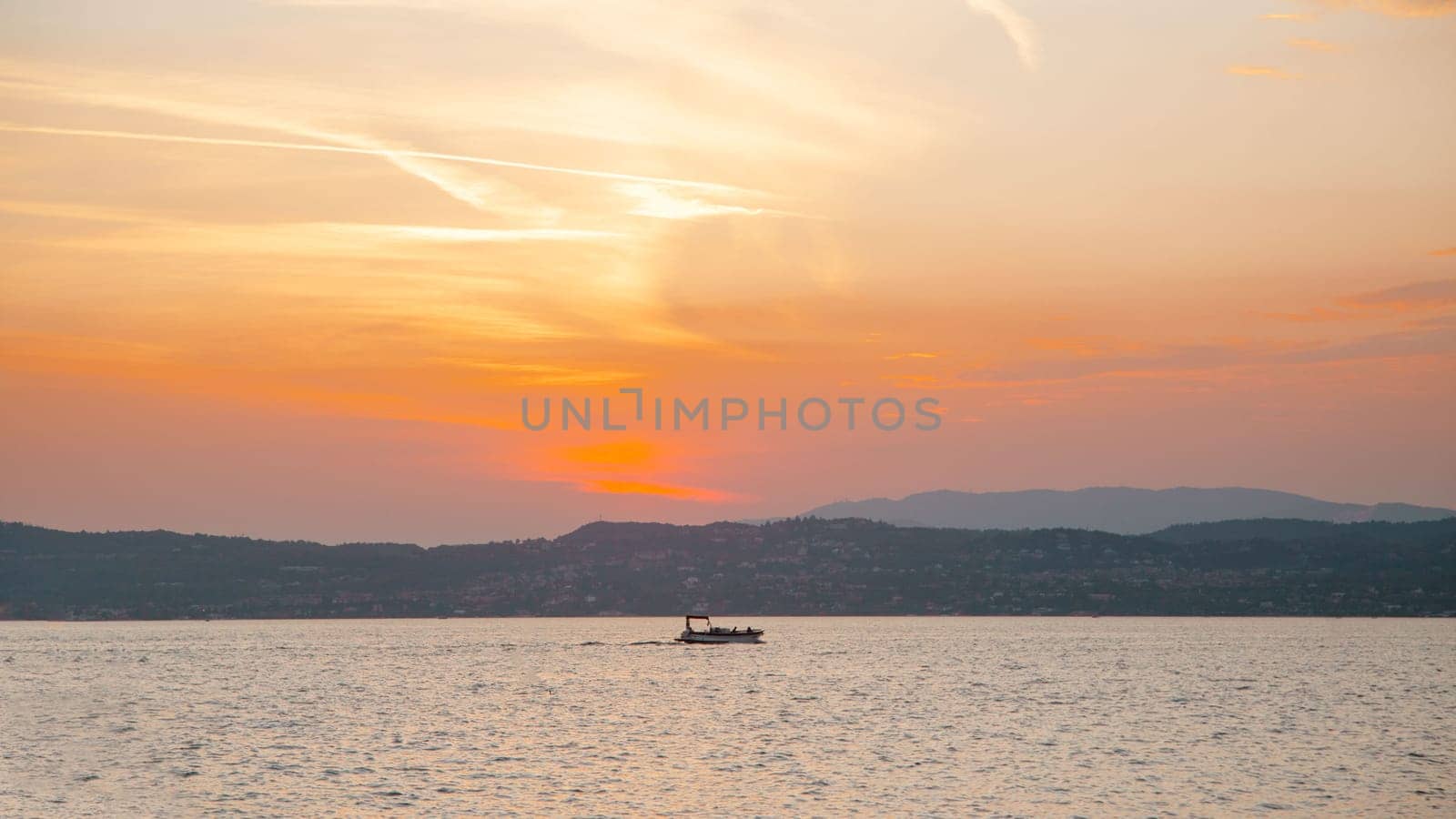 Beautiful bright purple sunrise on the ocean