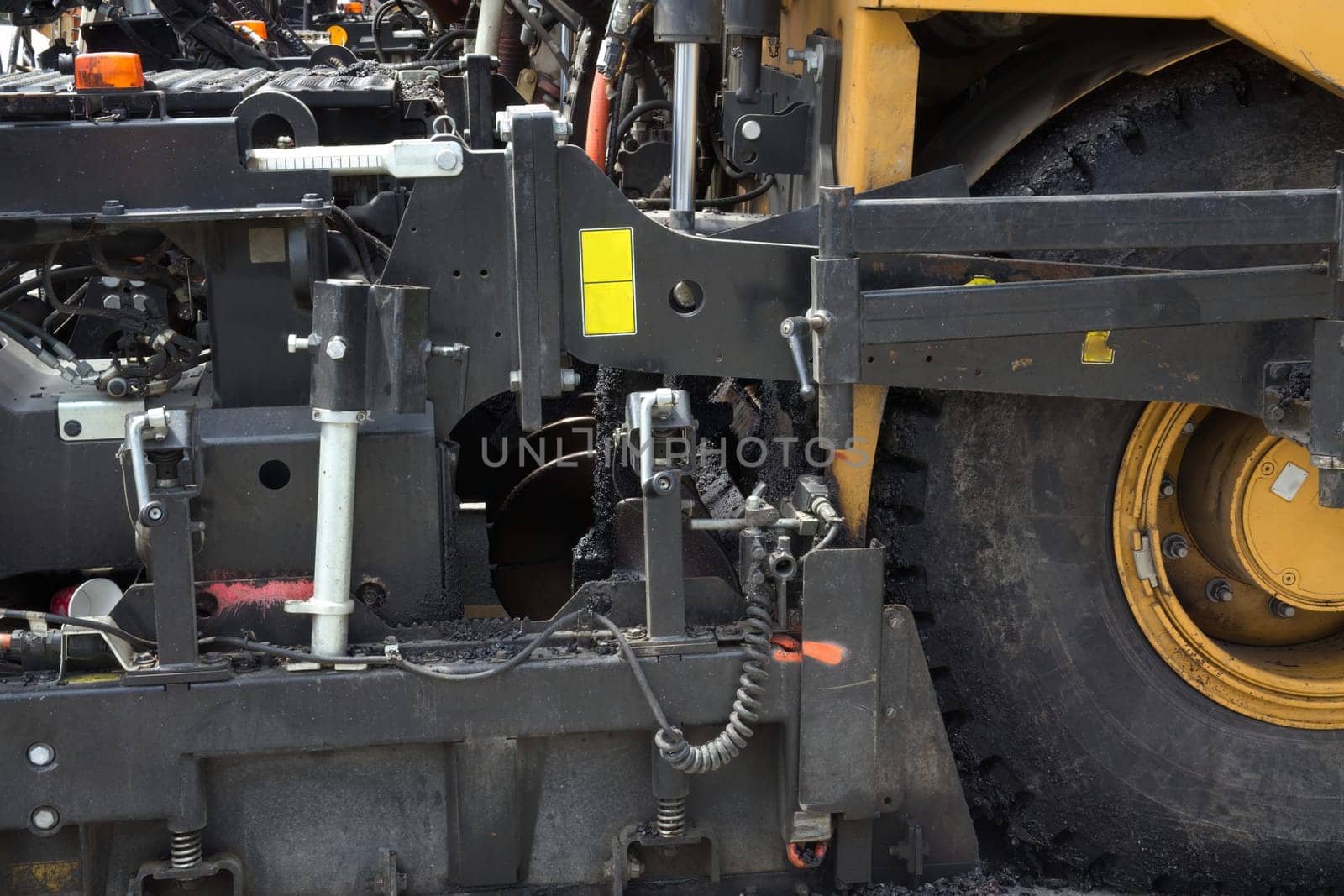 industrial machine road construction tool heavy equipment asphalt road paving technology